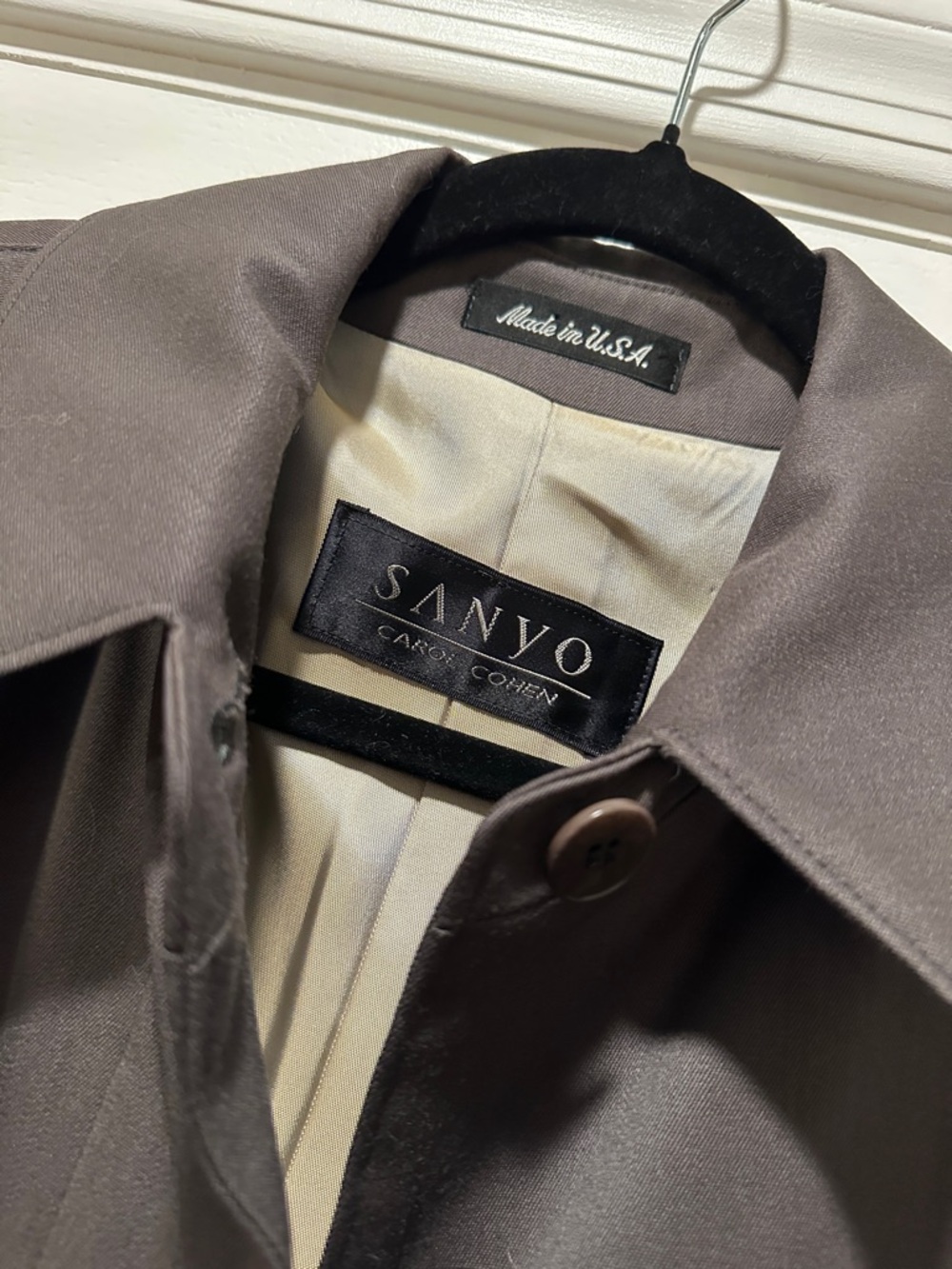 Vintage Sanyo Carol Cohen Long Trench Coat in Dark Brown size 8 - Picture 4 of 7